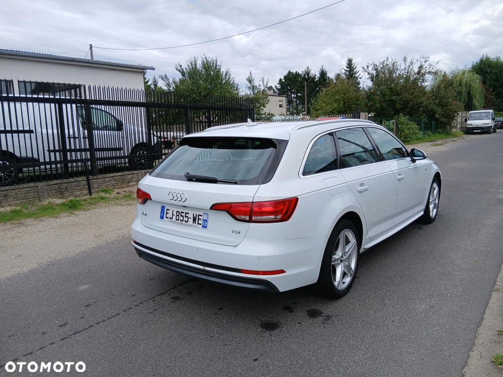 Audi A4 Avant 2.0 TDI DPF clean diesel S line Sportpaket - 2