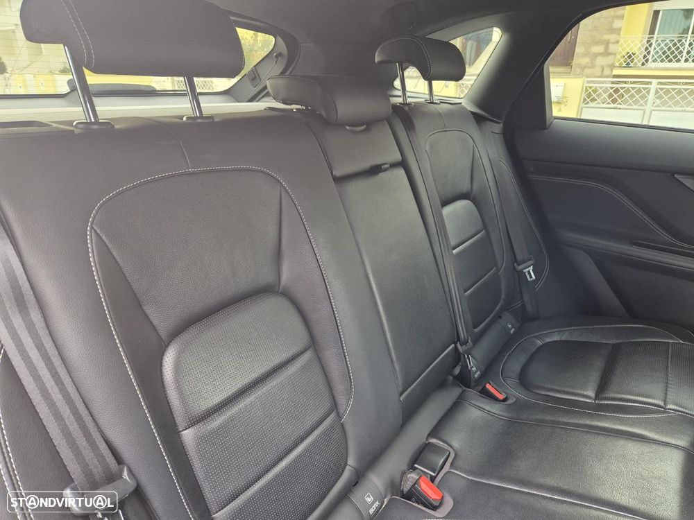 Jaguar F-Pace 2.0 i4D R-Sport Aut. - 16