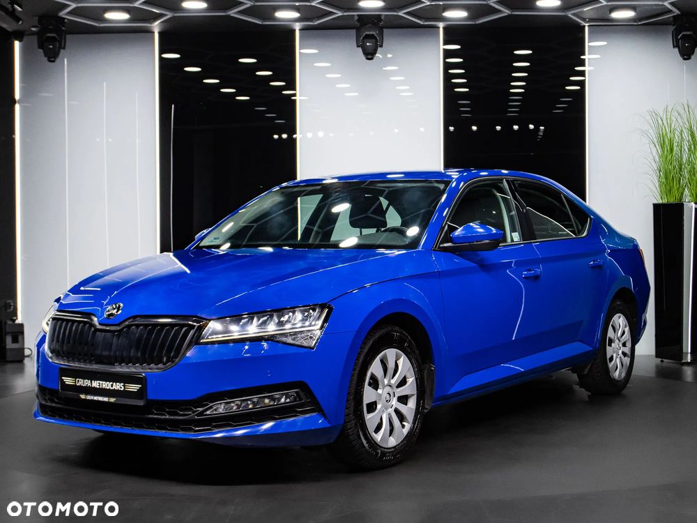 Skoda Superb 2.0 TDI SCR Ambition - 2