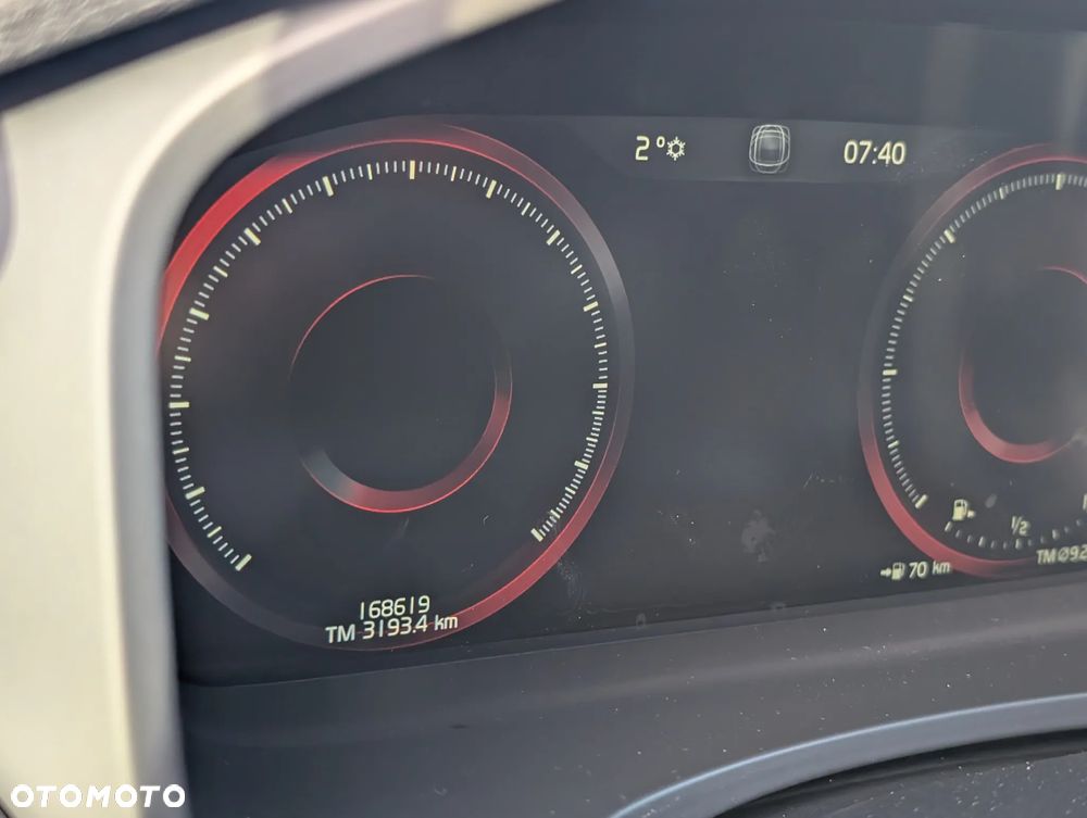 Volvo V90 D4 AWD Geartronic Momentum Pro - 14