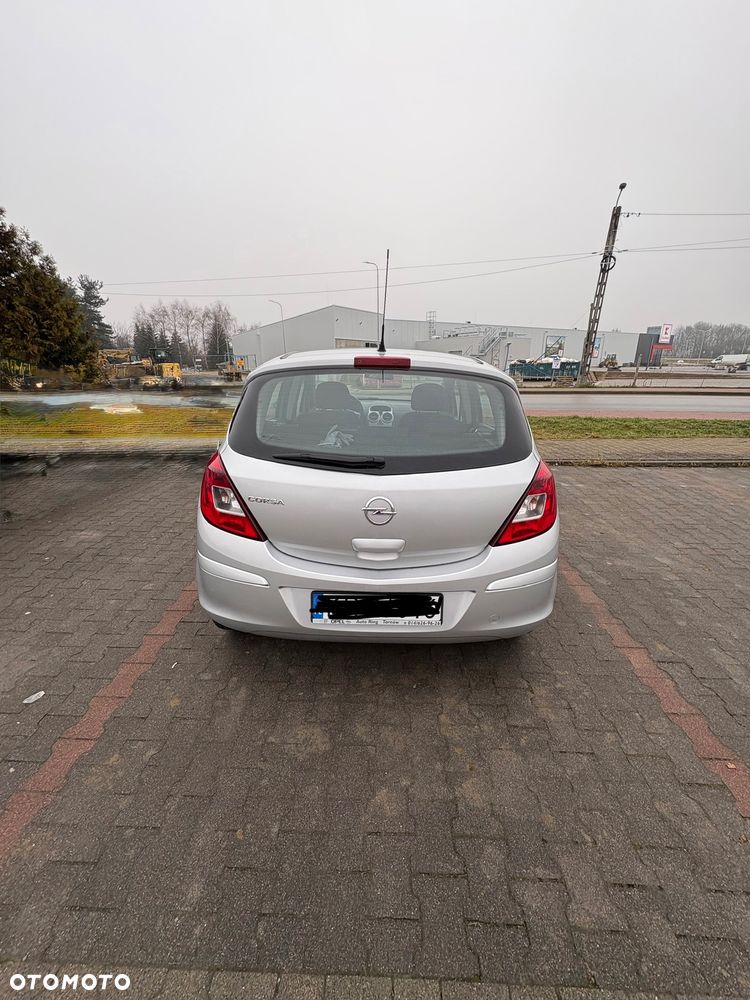 Opel Corsa 1.4 16V Enjoy - 2