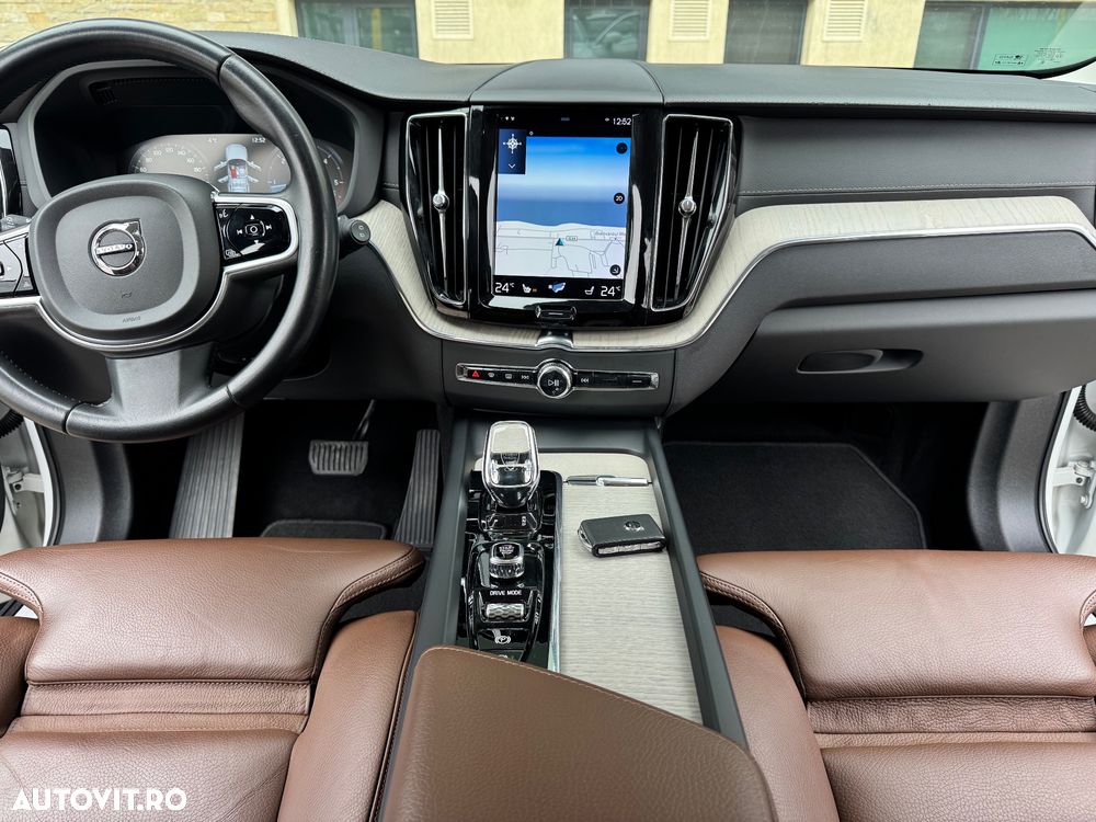 Volvo XC 60 B4 D Geartronic Inscription - 4