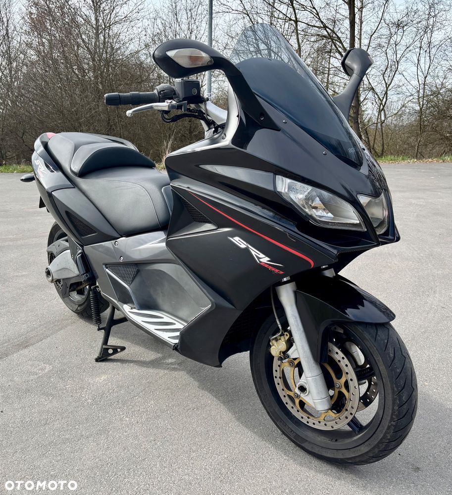 Aprilia SRV 850 - 2