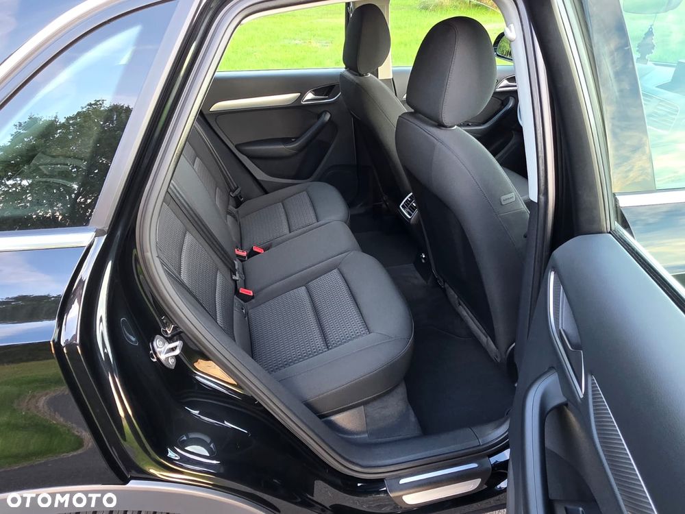 Audi Q3 - 13