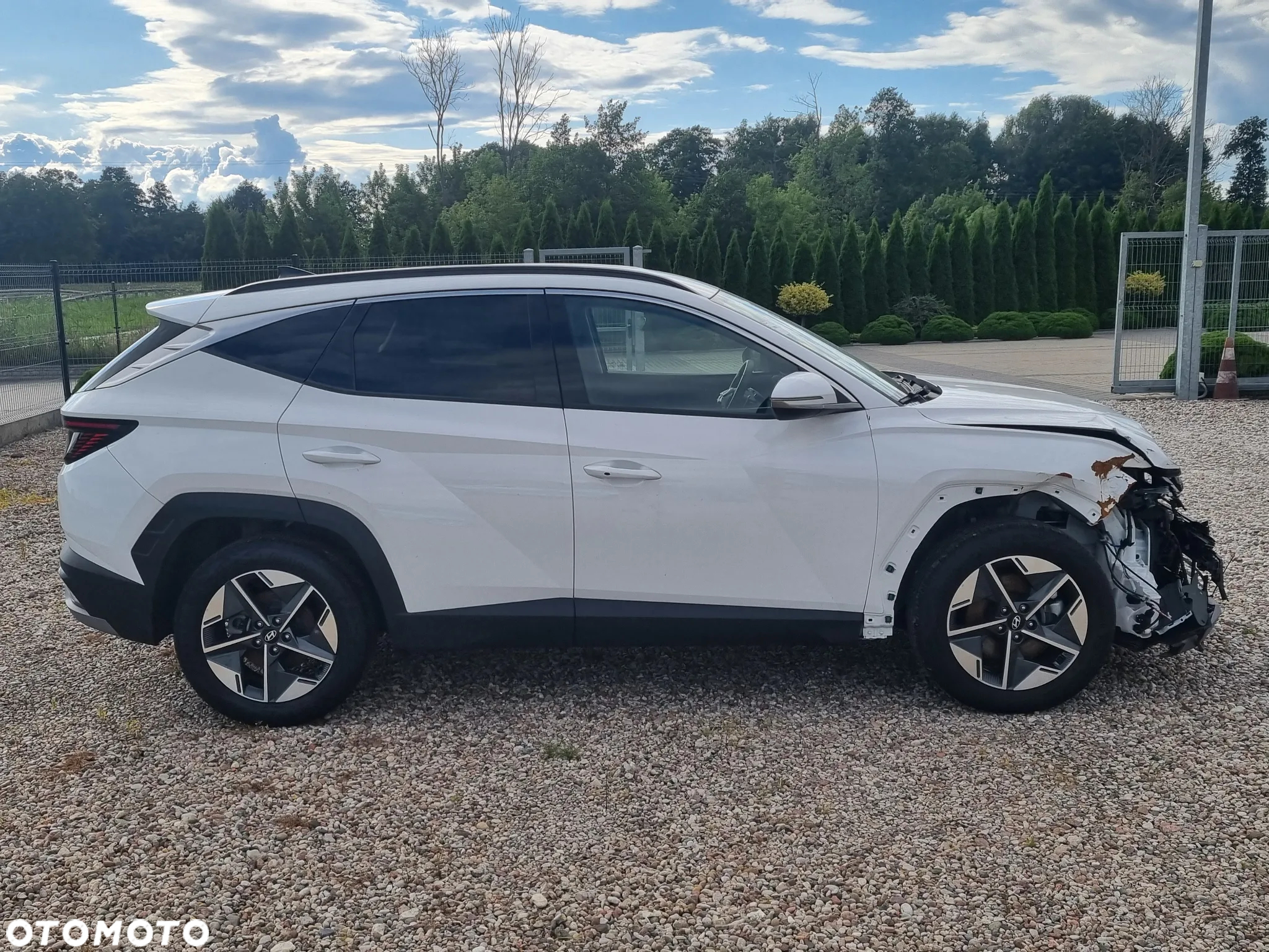 Hyundai Tucson 1.6 CRDi 48V-Hybrid 4WD DCT Select - 8