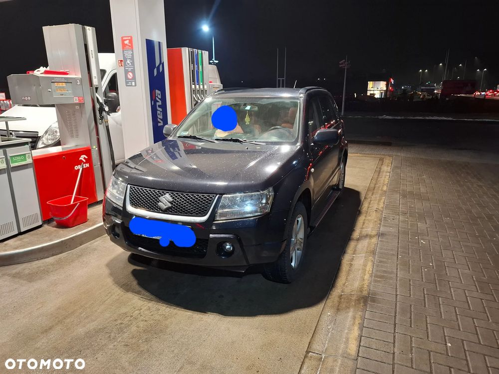 Suzuki Grand Vitara 2.0 De Luxe - 2