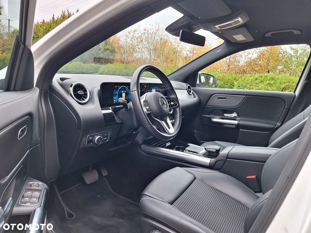 Mercedes-Benz GLA 220 d 8G-DCT AMG Line - 16