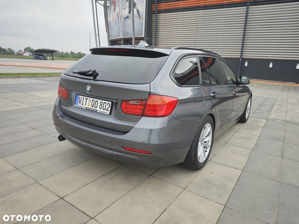 BMW Seria 3 320d Blue Performance Sport Line - 21