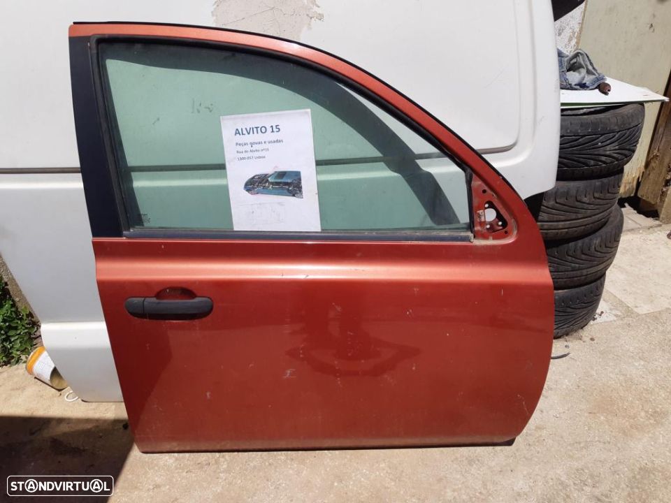 porta frente direita Nissan Micra 2008 - 1