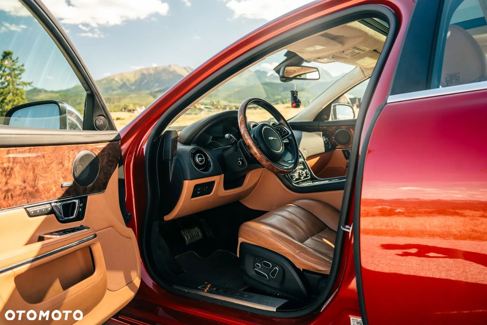 Jaguar XJ 3.0 T AWD Portfolio - 23