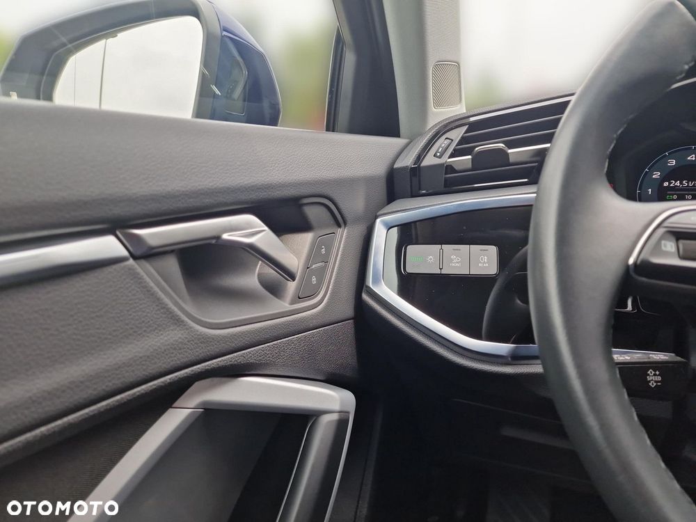 Audi Q3 35 TFSI Advanced S tronic - 27