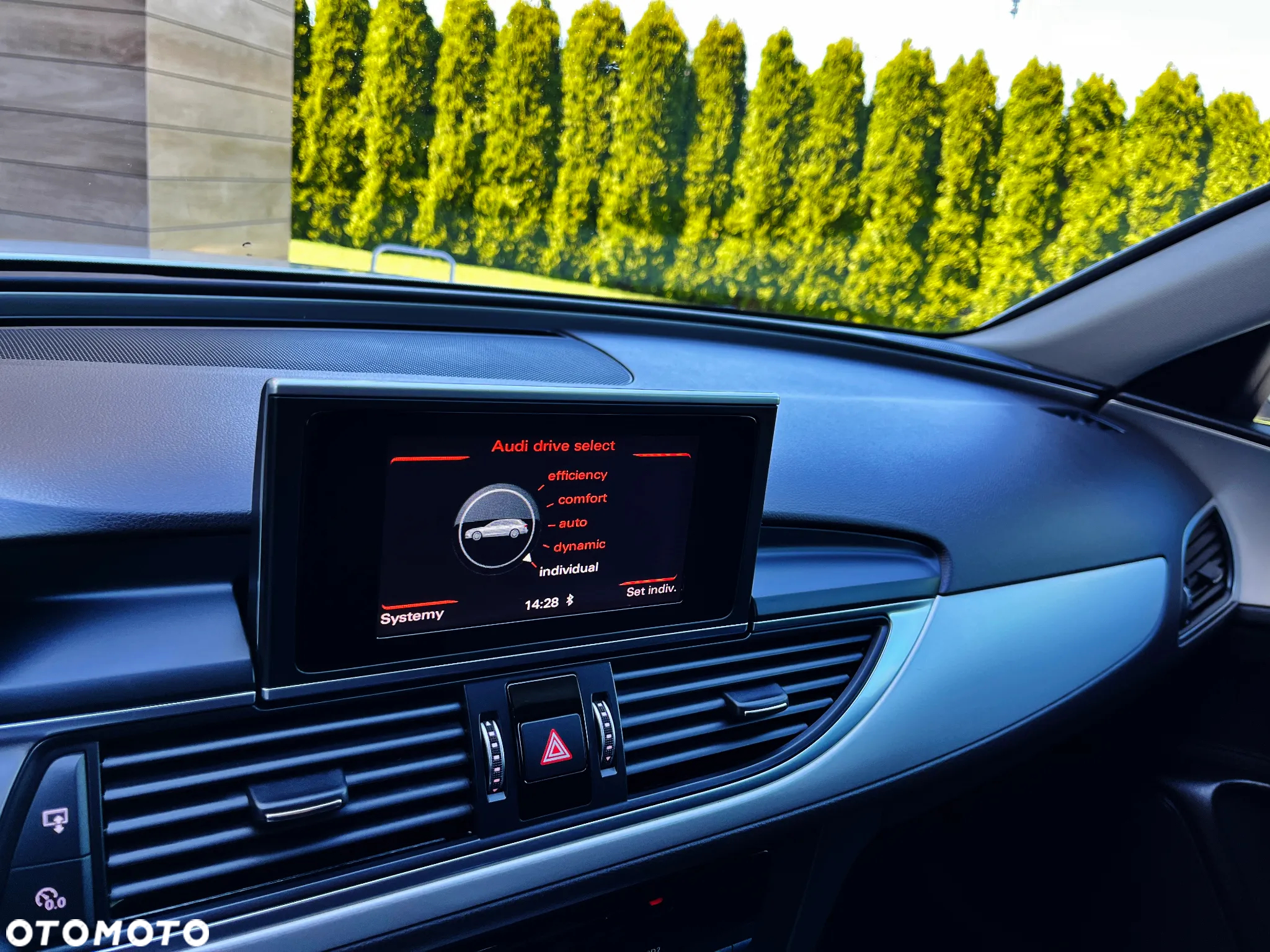 Audi A6 Avant 2.0 TDI Ultra S tronic - 28