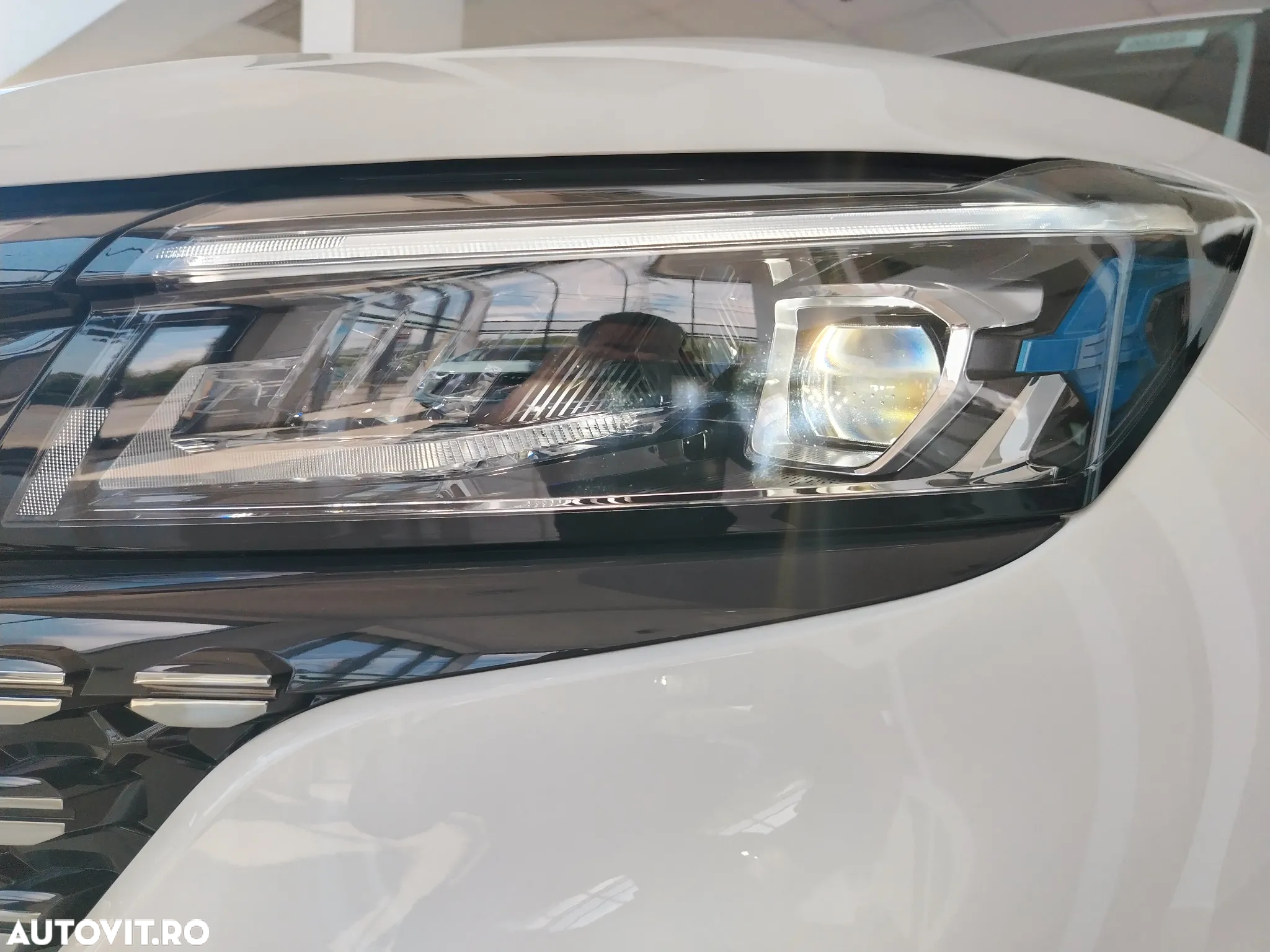 DFSK E5 Fengon PHEV - 32