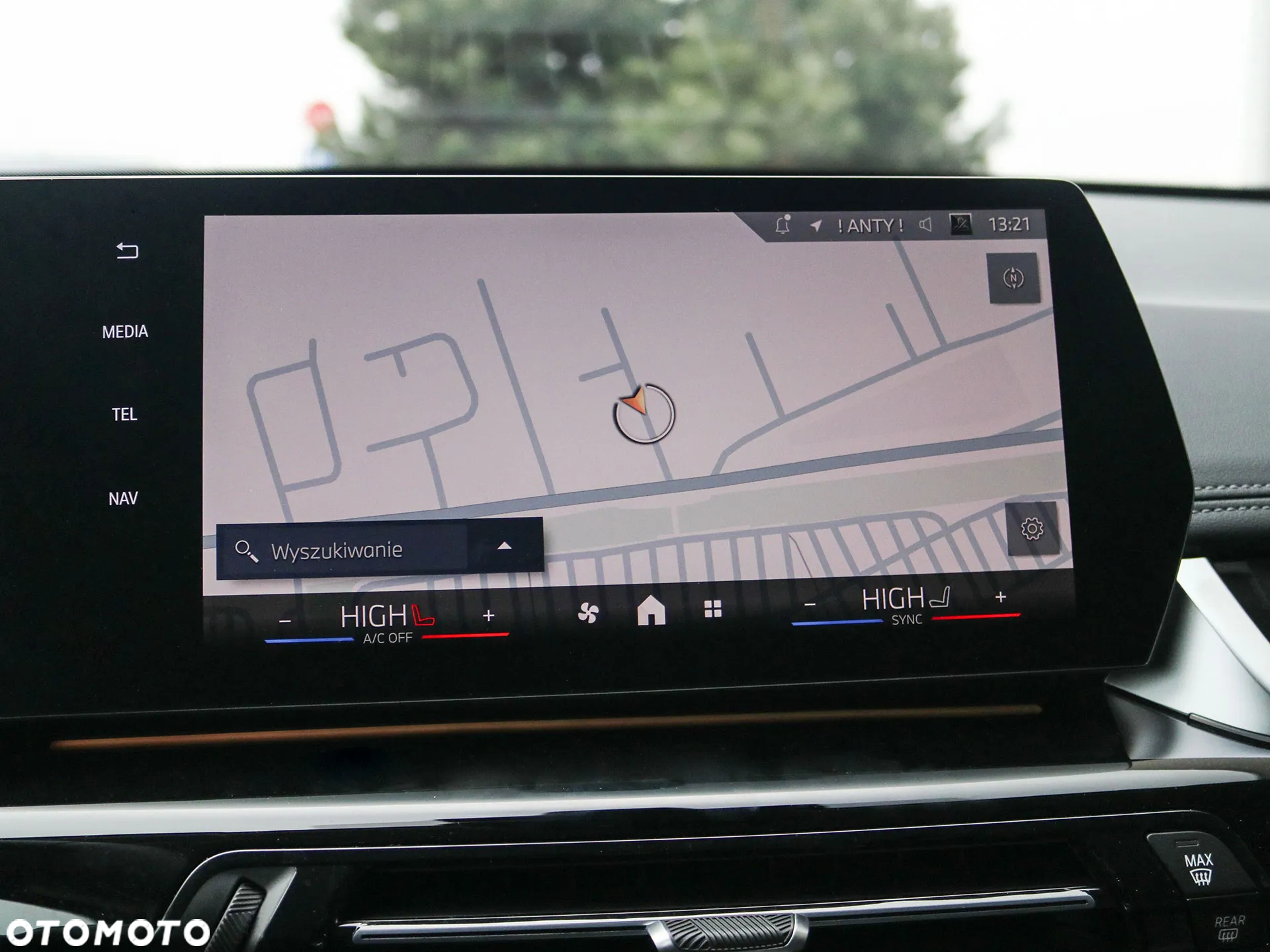 BMW X1 sDrive18d xLine - 23