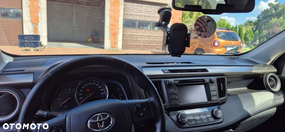 Toyota RAV4 - 2