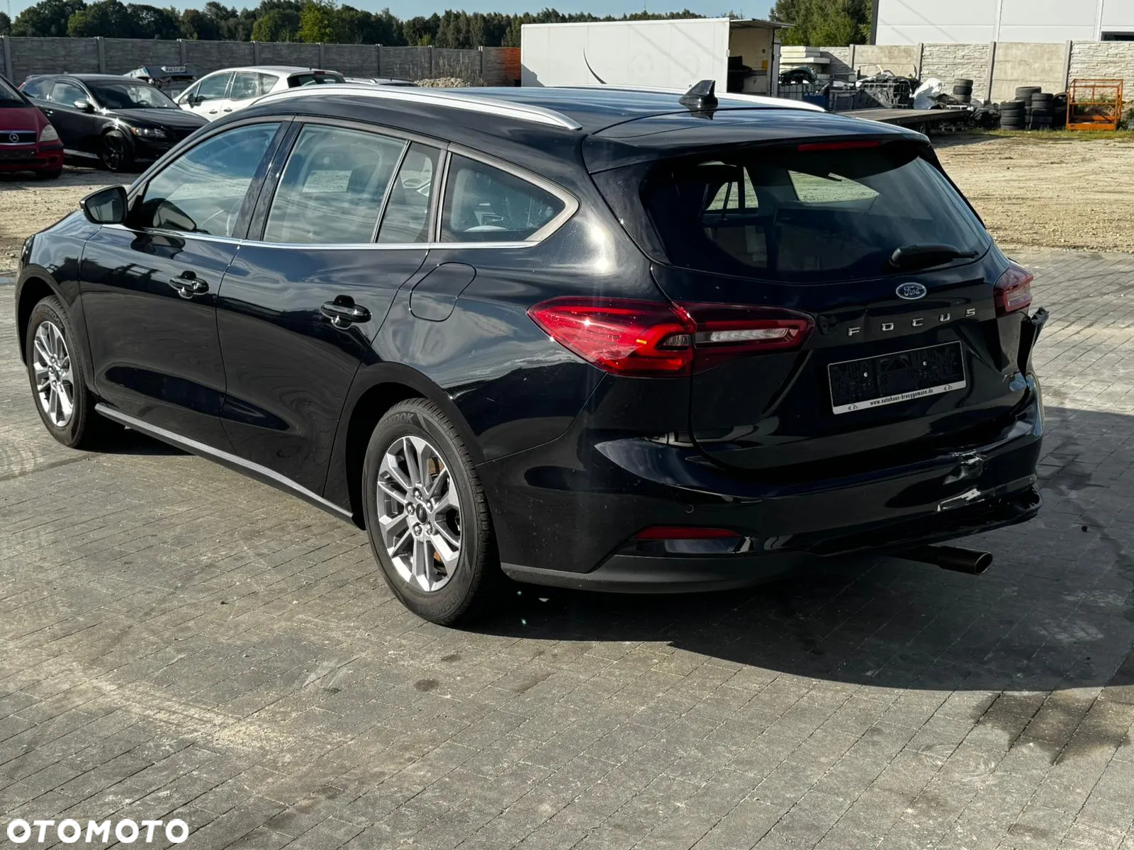 Ford Focus Turnier 1.0 EcoBoost Start-Stopp-System TITANIUM - 5