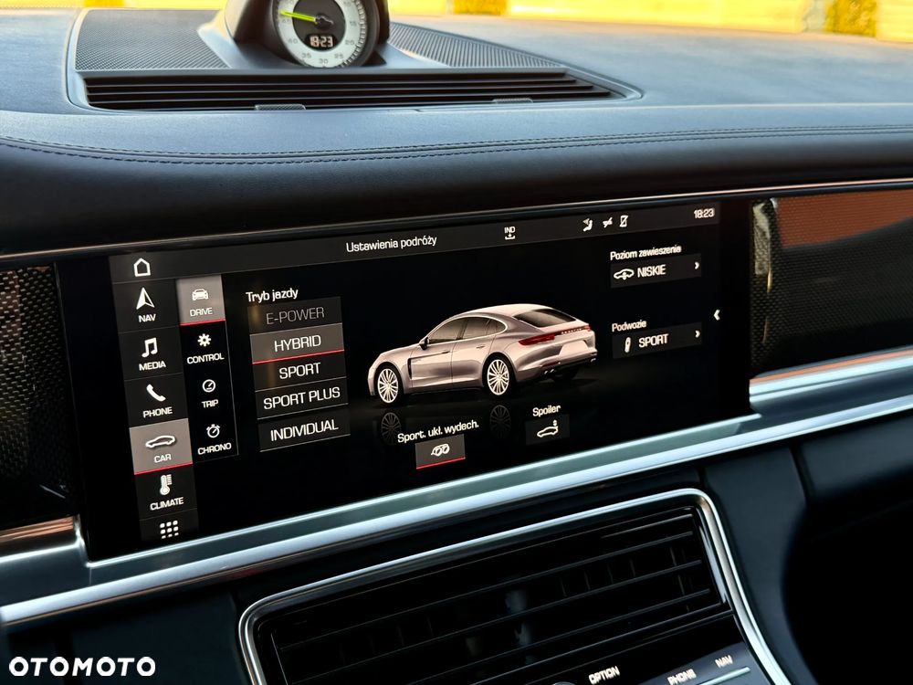 Porsche Panamera 4 E-Hybrid Edition 10 Jahre - 13