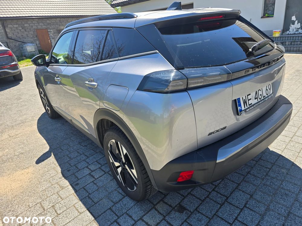 Peugeot 2008 PureTech 100 Allure S&S BVM6 - 14