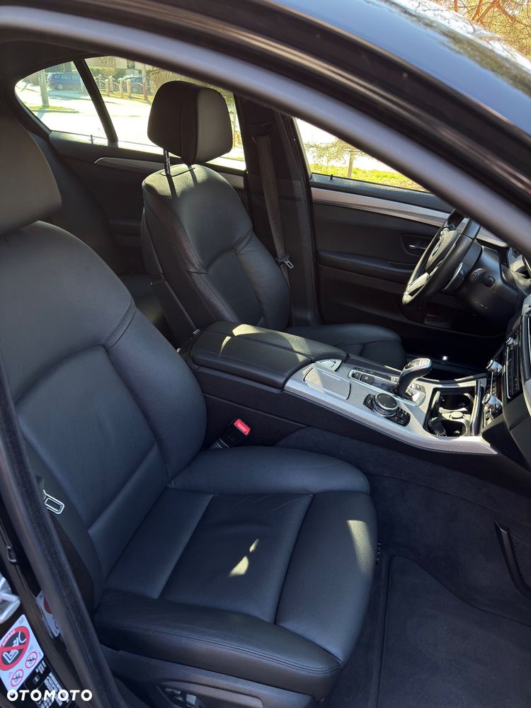 BMW Seria 5 530d xDrive - 20
