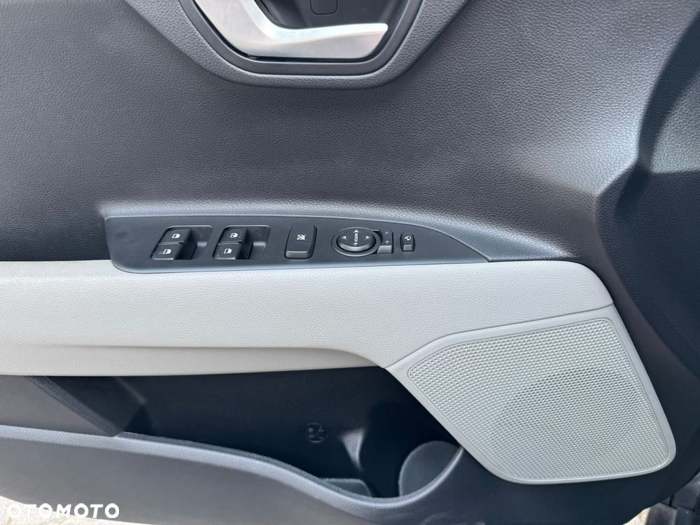 Kia Stonic - 19