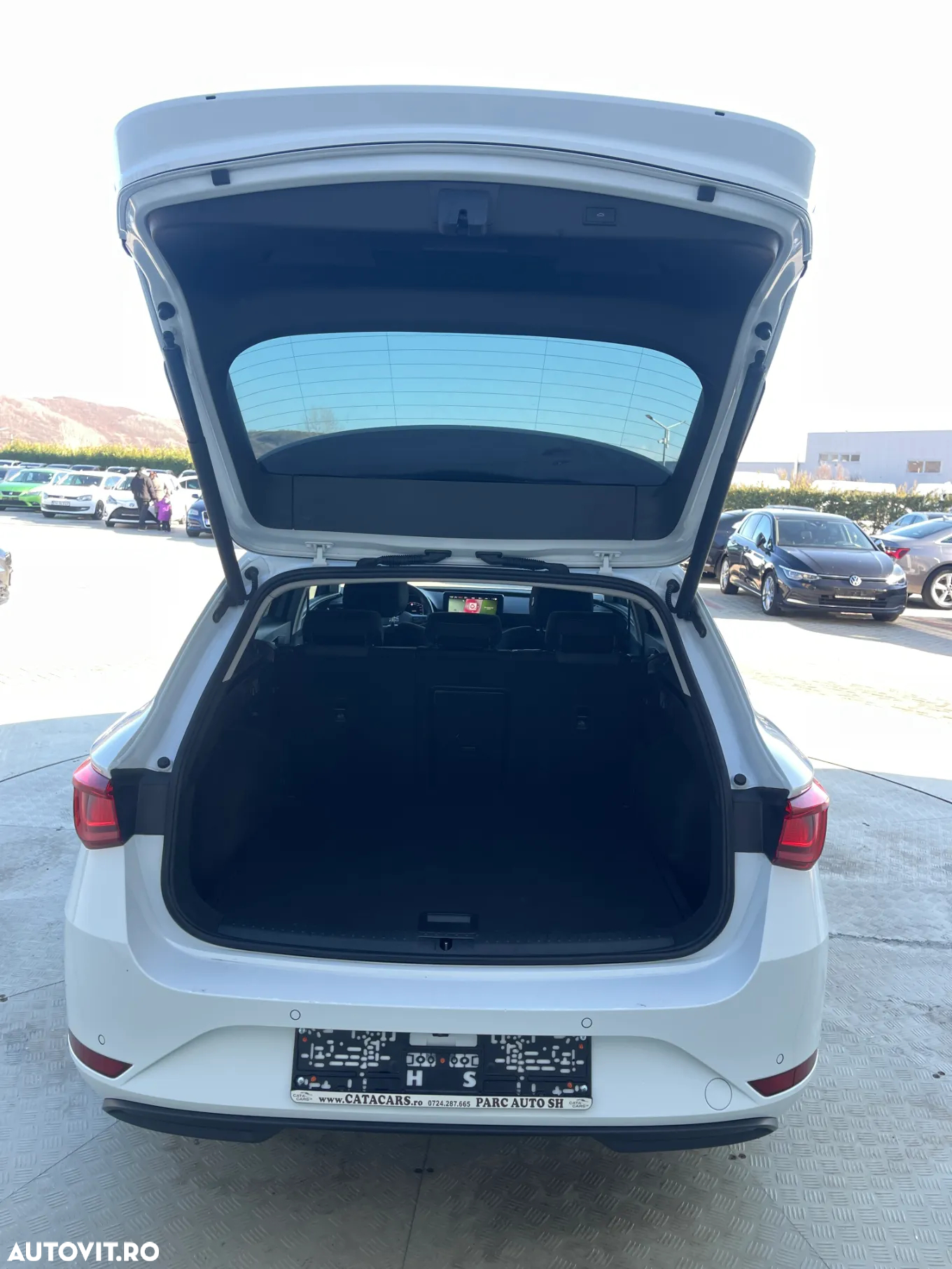 Seat Leon ST 2.0 TDI Start&Stop DSG Xcellence - 25