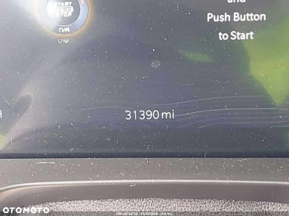 Jeep Grand Cherokee - 12