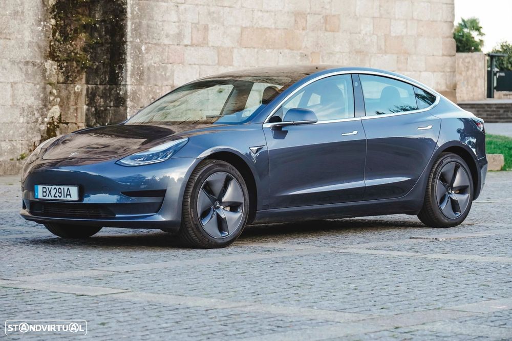 Tesla Model 3 Standard RWD Plus - 30