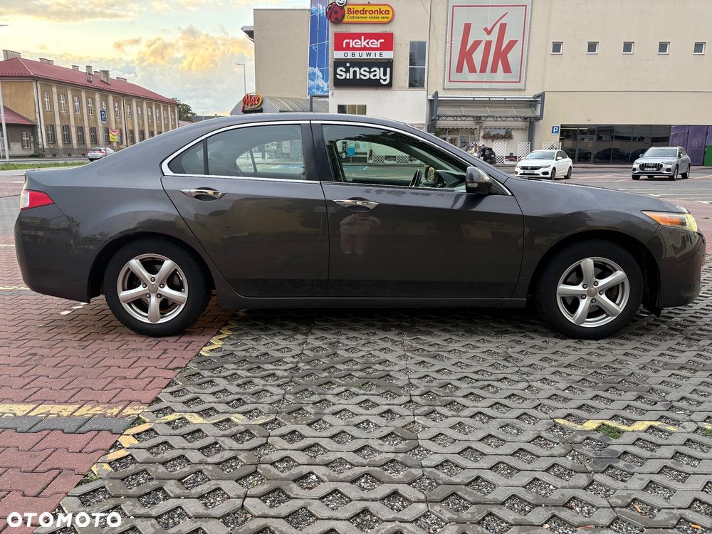 Honda Accord 2.0 Executive Nav - 14