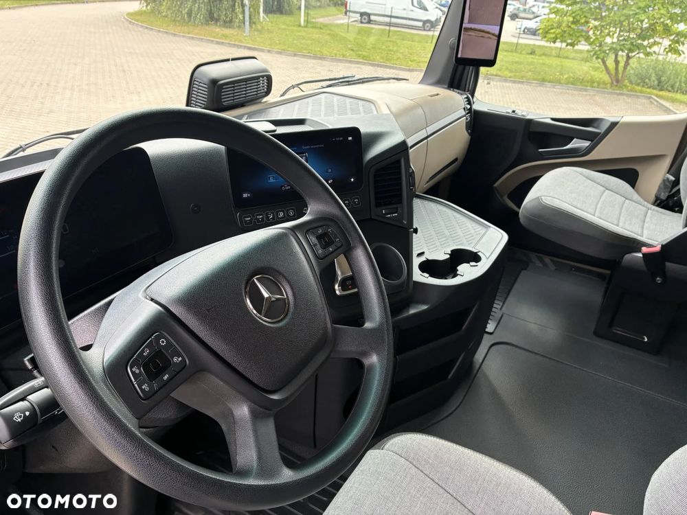 Mercedes-Benz Actros - 6