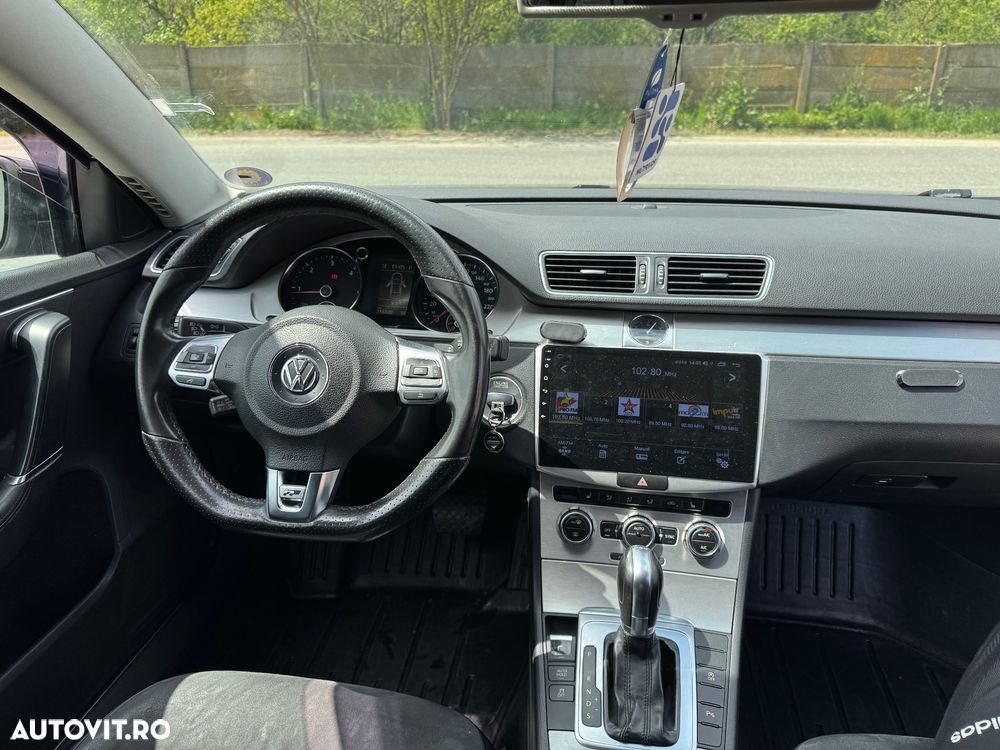 Volkswagen Passat 2.0 TDI DPF Blue TDI DSG Highline - 4