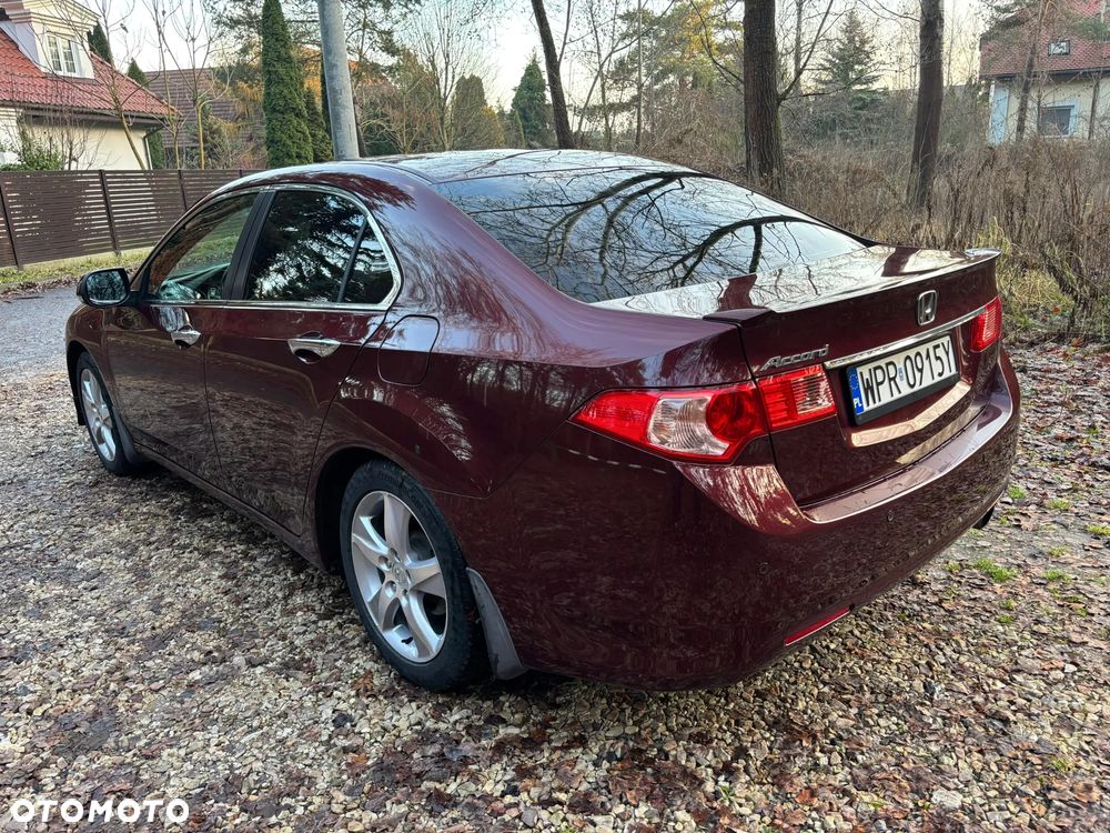 Honda Accord 2.0 Automatik Elegance - 2