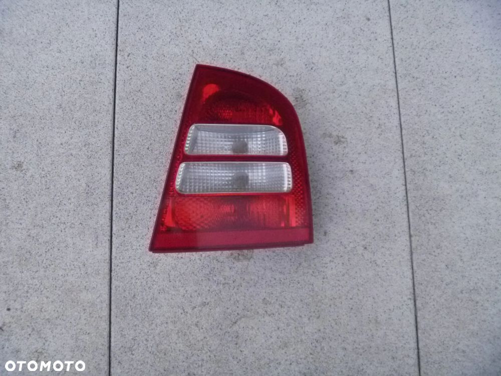 SKODA OCTAVIA 1 I LIFT LAMPA PRAWY TYŁ HB 1U6945096 ORYGINAŁ - 1
