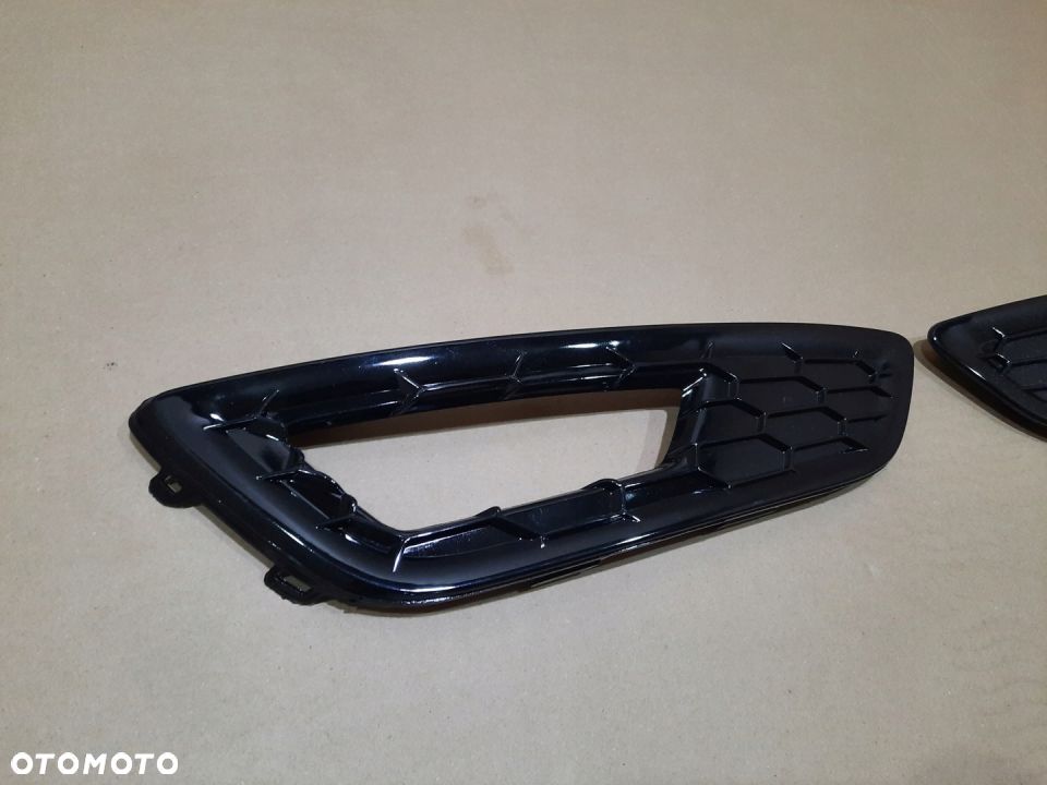 KRATKA PRZÓD FORD FOCUS MK3 LIFT ST-LINE NOWE - 3