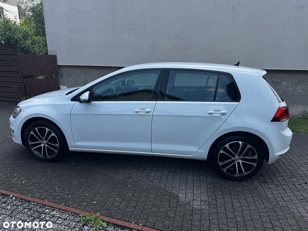 Volkswagen Golf 1.4 TSI BMT Comfortline - 4