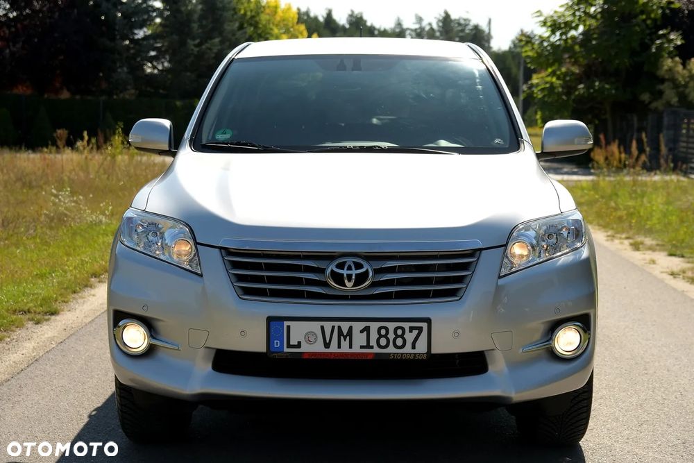 Toyota RAV4 2.0 VVT-i Prestige - 12