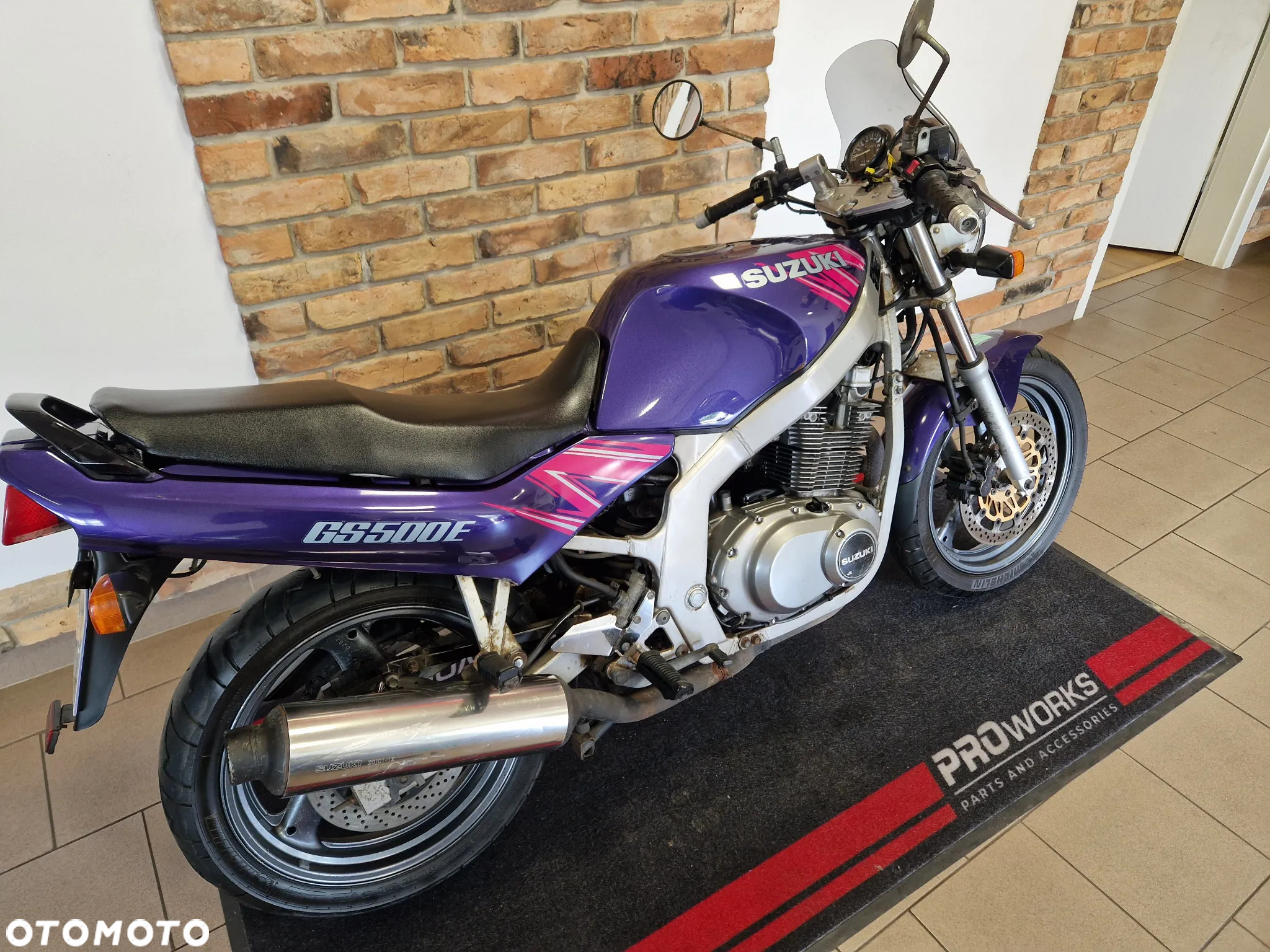Suzuki GS - 2