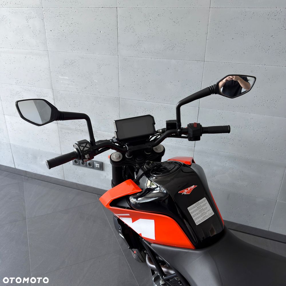 KTM Duke 125 - 13