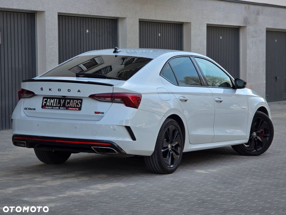 Skoda Octavia 2.0 TSI RS - 6