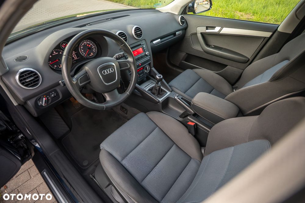 Audi A3 Sportback 2.0 TDI DPF Ambition - 21