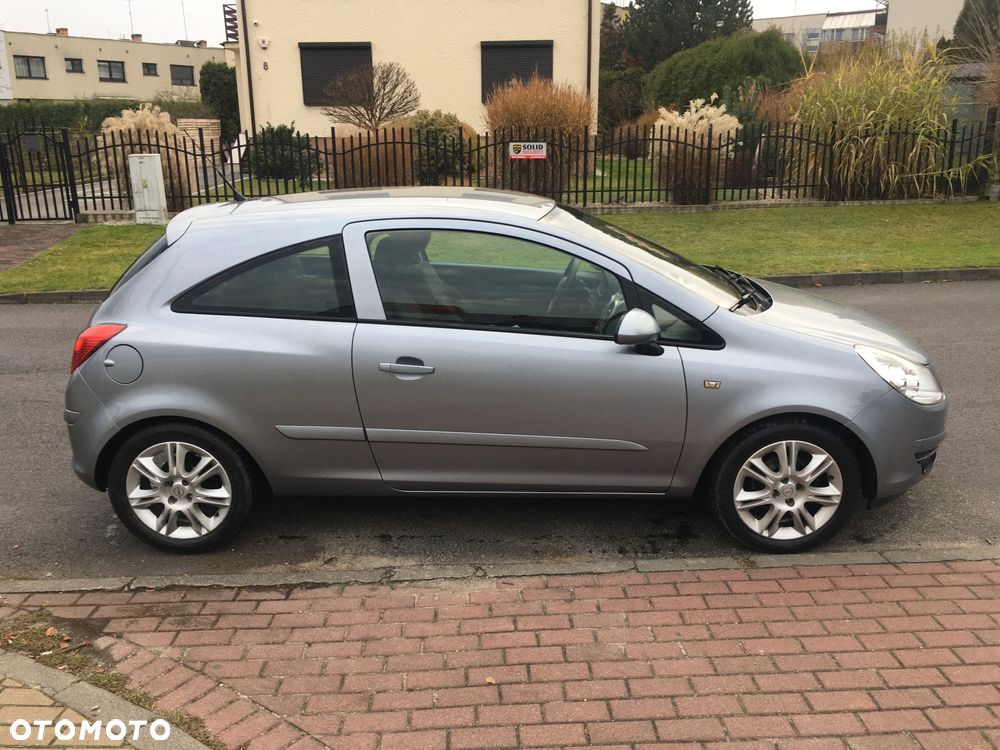 Opel Corsa 1.2 16V - 4