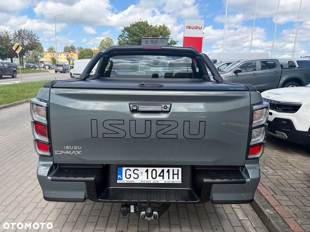 Isuzu D-Max - 11
