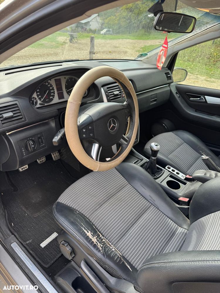 Mercedes-Benz B 200 - 9