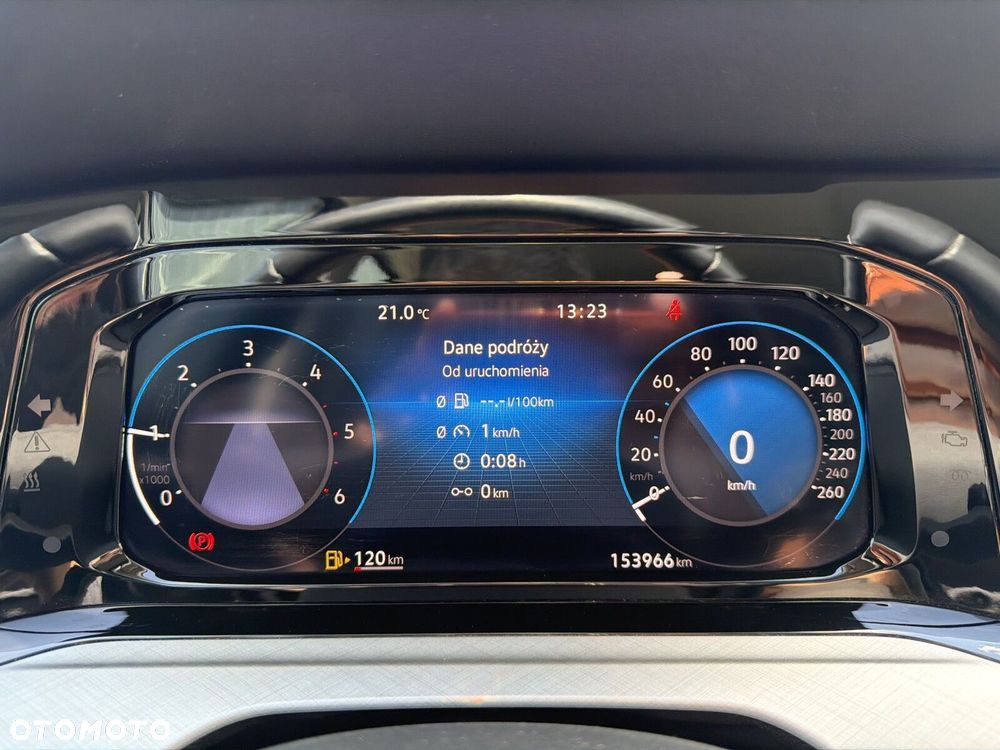 Volkswagen Golf Variant - 16
