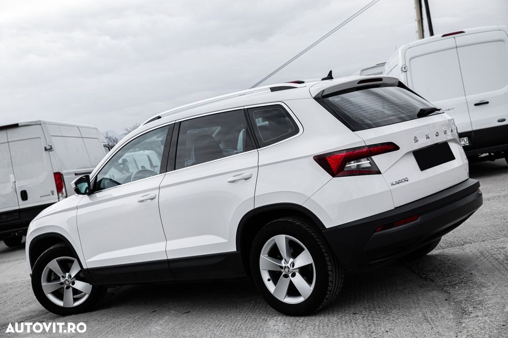 Skoda Karoq 2.0 TDI SCR 4x4 DSG Tour - 6