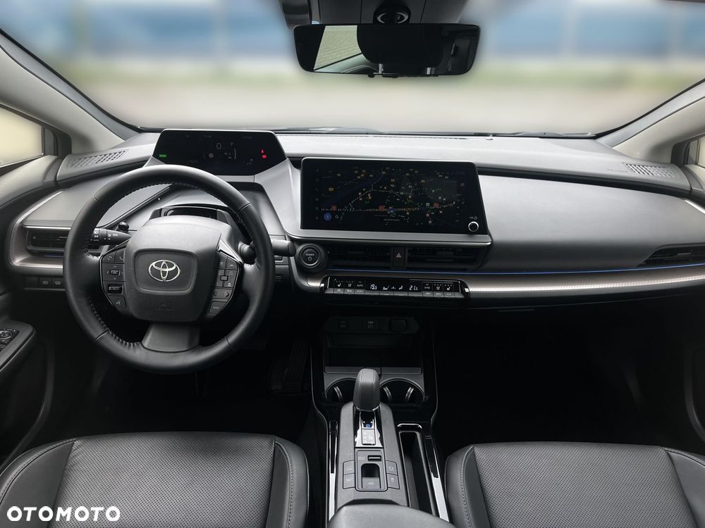 Toyota Prius - 12
