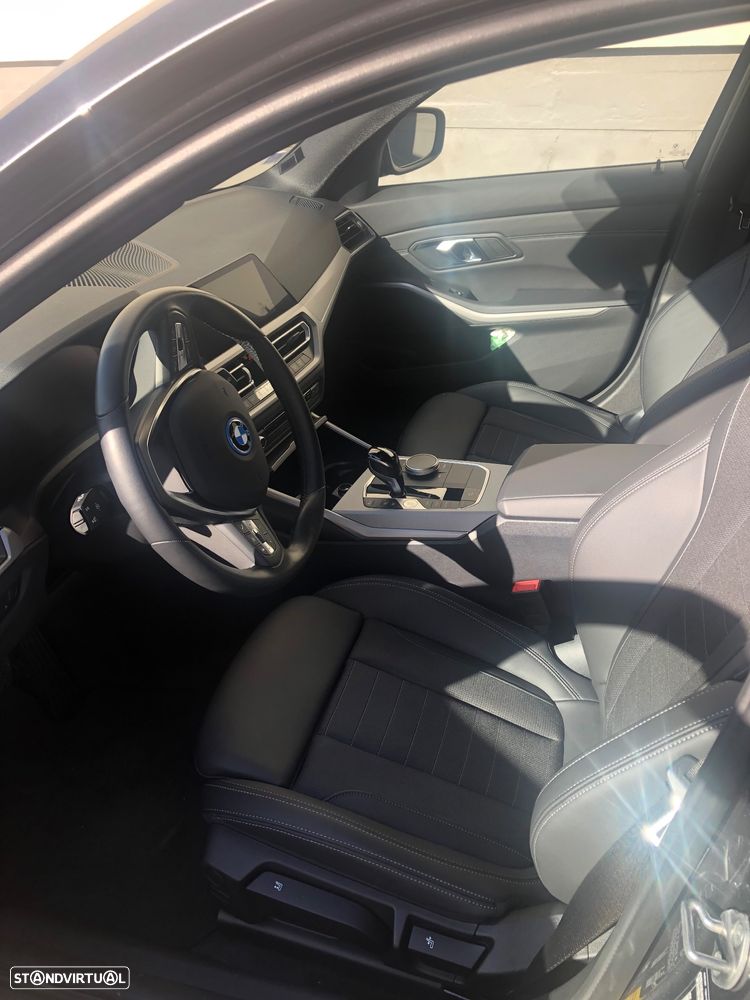 BMW 320 e Corporate Edition Auto - 2