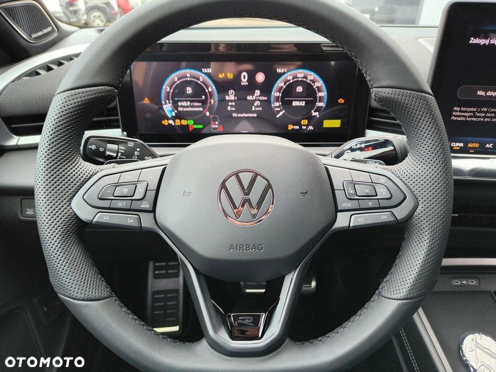Volkswagen T-Roc 1.5 TSI R-Line DSG - 17