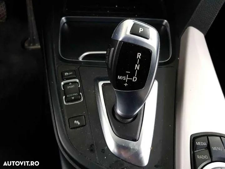 BMW Seria 3 316d Aut. - 15