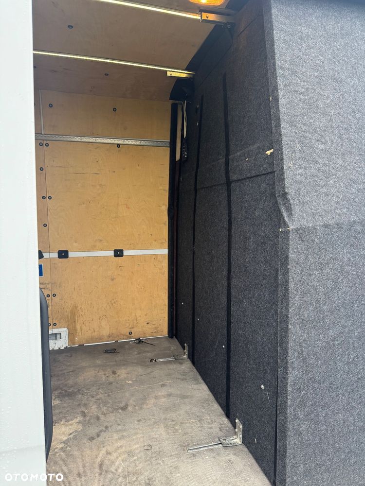 Mercedes-Benz Sprinter 317 CDI - 11