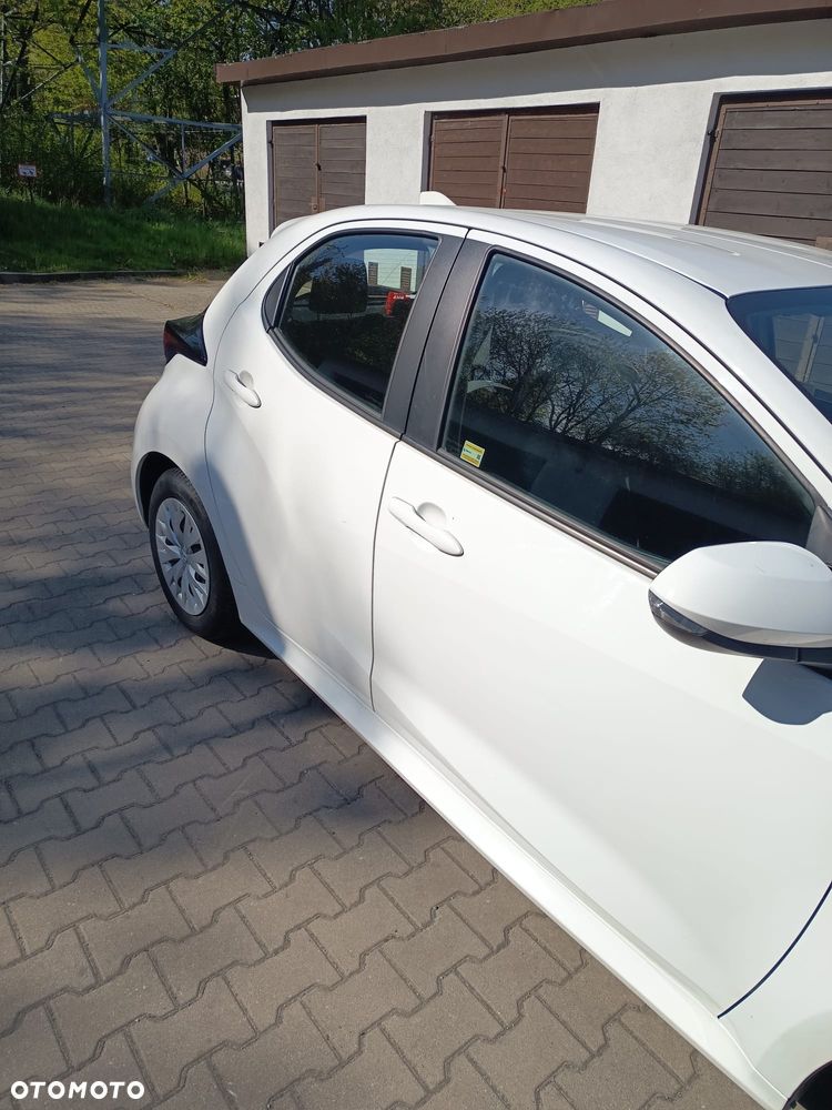 Toyota Yaris 1.0 Active - 3